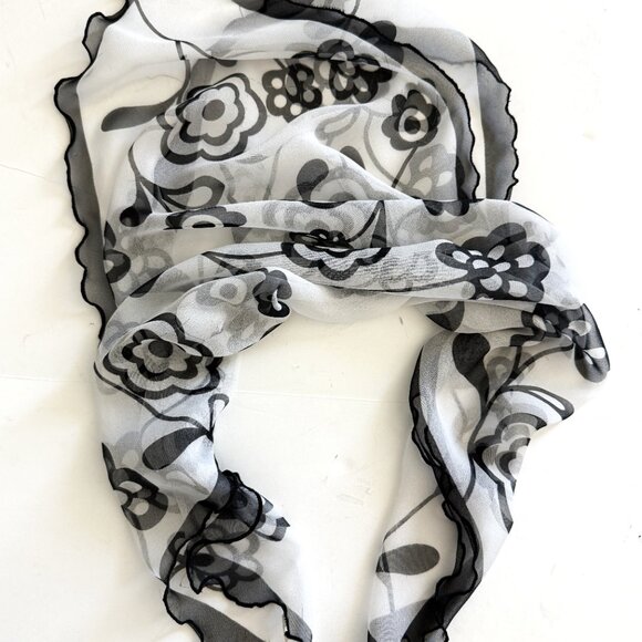 Lot of 2 Women's Scarves Silk/ Polyester White/Black Flower 27"  Polka Dot 19" - Picture 4 of 9
